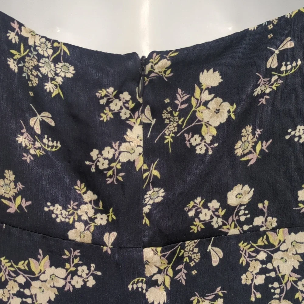 Kenzie x Francesca's Collections navy satin floral lace slip midi dress - Picture 4 of 13